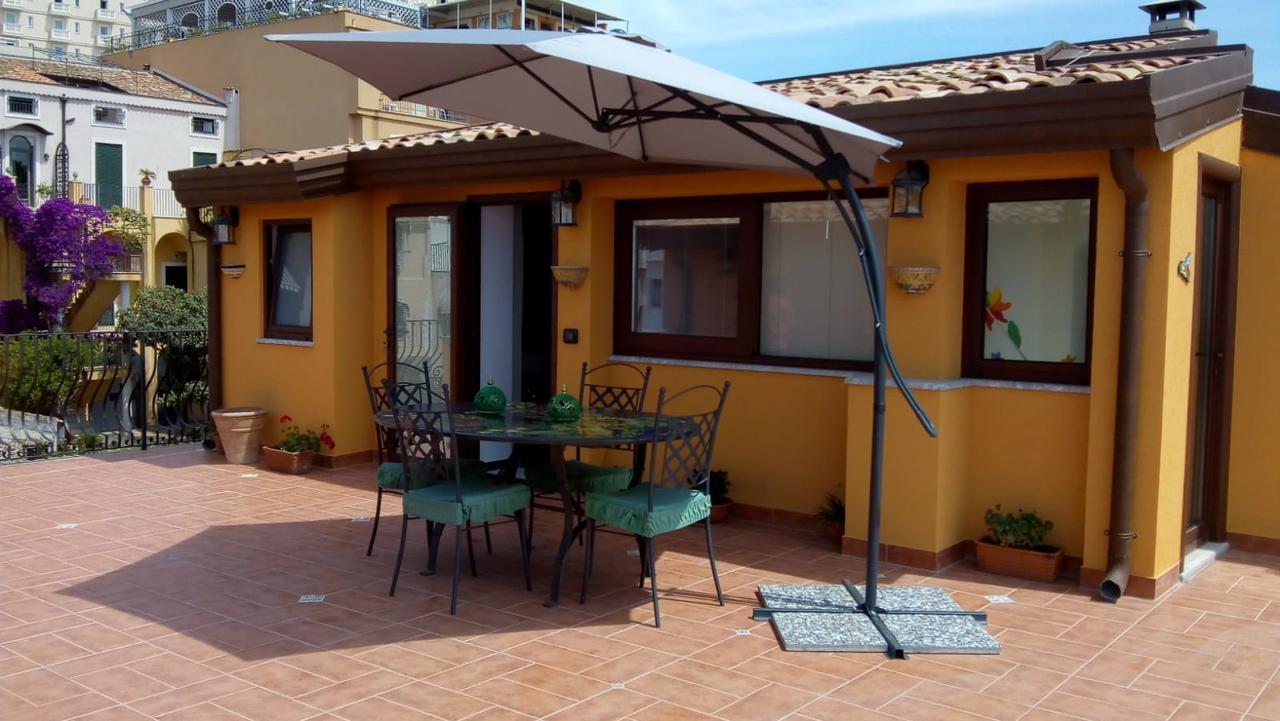 Attico Sole Luna Taormina Exterior foto